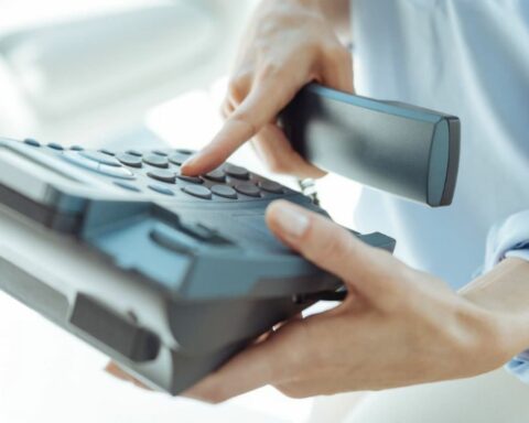 Landline customers can switch companies without changing their number