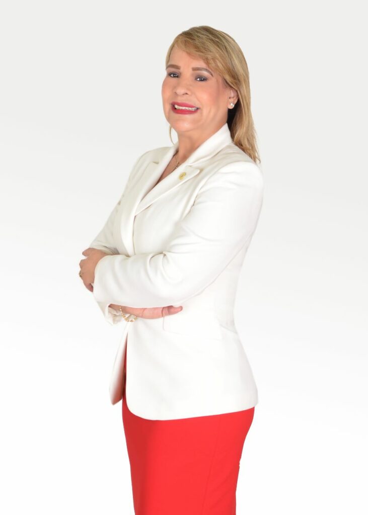 Laura Sánchez Jiménez wins elections for the College of Notaries