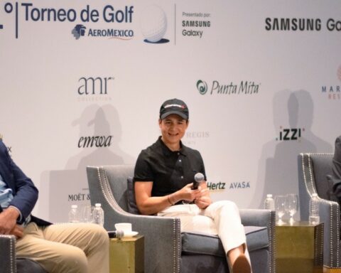 Lorena Ochoa and Aeromexico in Punta Mita