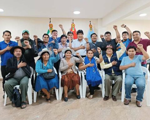 MAS confirms the sending of 2,000 “delegates” to Santa Cruz to eliminate blockades