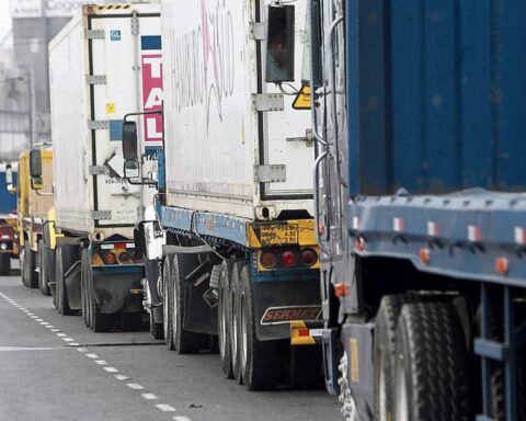 MTC: Starting this Monday, carriers will be able to request a refund of 40% of tolls