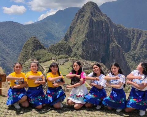 Machu Picchu was the world scene of the first proclamation of girls to their peers in the world