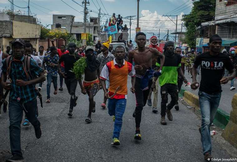 Massive protest in Haiti against request for military assistance