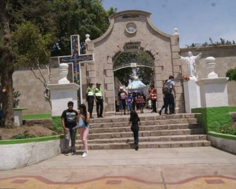 Moquegua: They will not allow outpatient trade in cemeteries on festivities