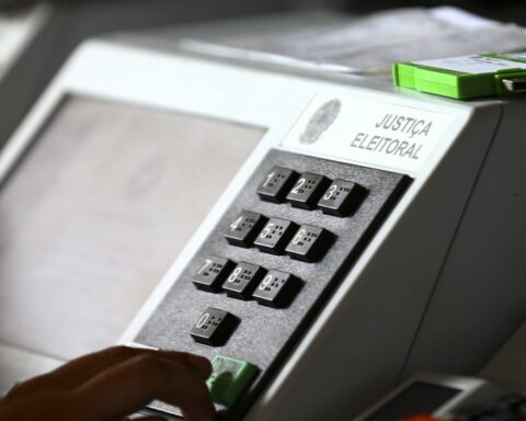 More than 156 million Brazilians go to the polls this Sunday