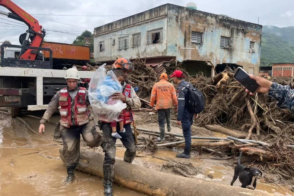 NGO Caritas estimates that more than 750 homes in Las Tejerías were affected