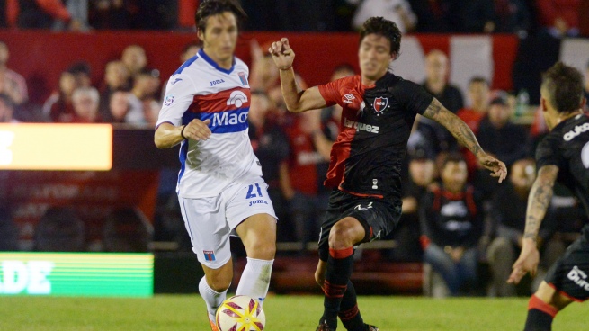 Newell's and Tigre play a key match to qualify for the South American