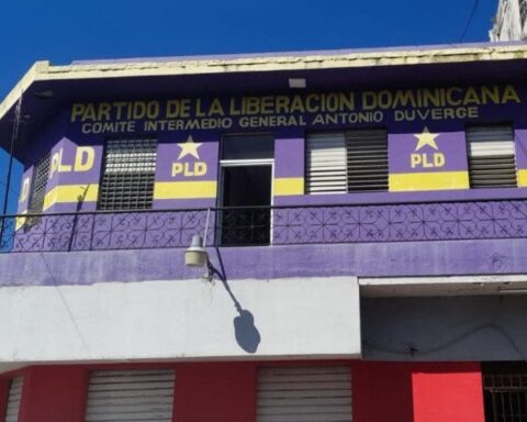 PLD voting takes place without problems and with little flow