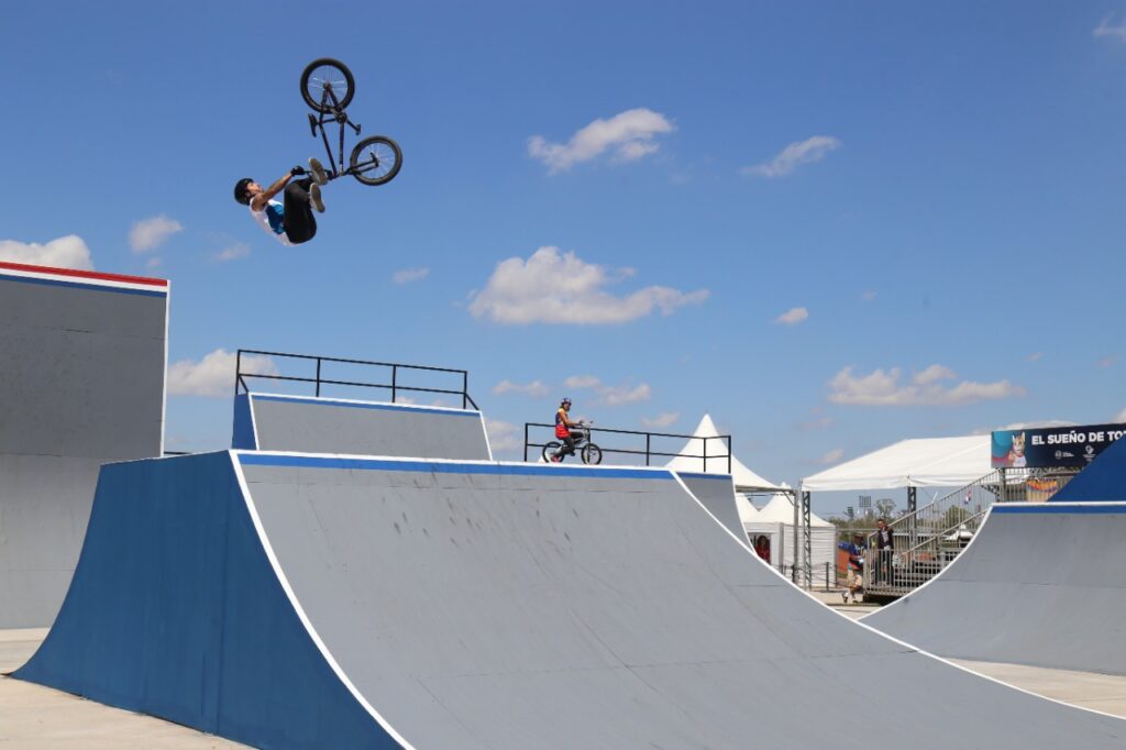 Paraguay celebrates official BMX Freestyle track