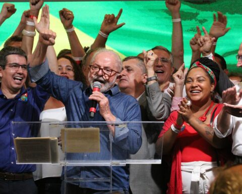Parties congratulate Lula's victory and cite democracy