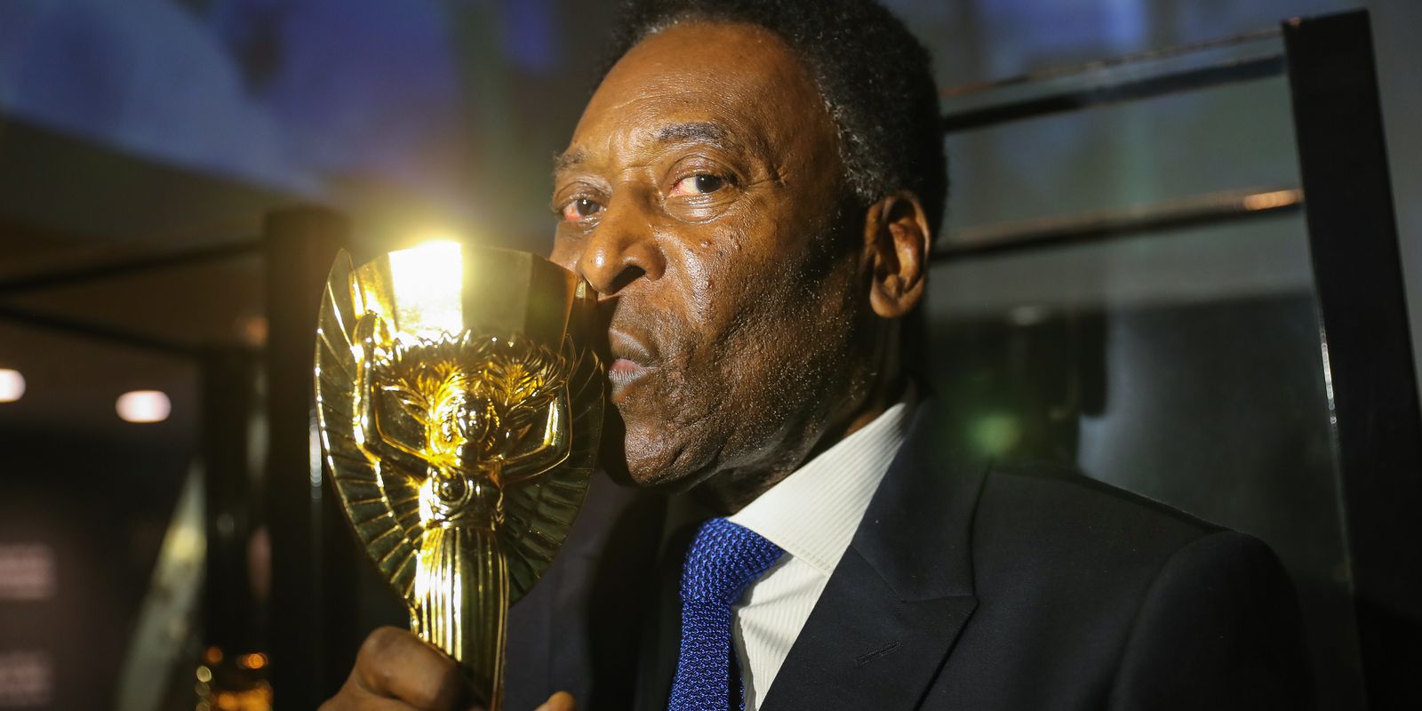 Pele reaches 82 years of age receiving tributes