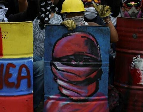 Police director's truck was attacked by alleged members of the 'front line'