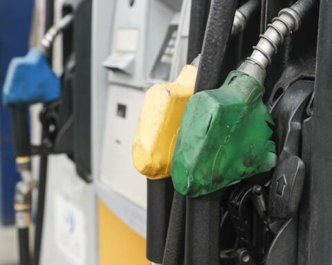 Prices of gasohols and gasoline rose to S / 0.17 per gallon, warned Opecu