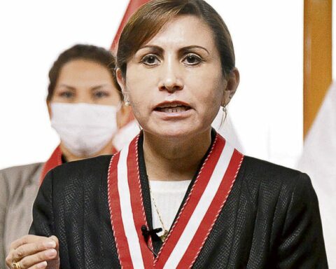 Prosecutor's Office accuses President Pedro Castillo of leading a criminal organization in the Palace