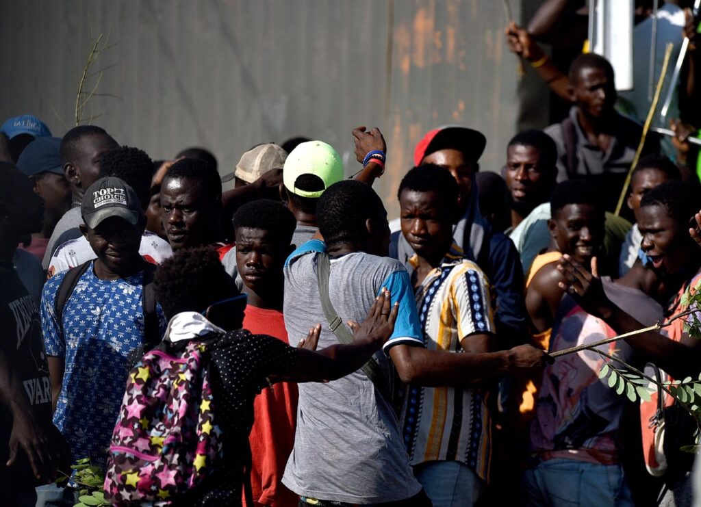 Protests in Haiti after the adoption of UN sanctions