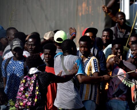 Protests in Haiti after the adoption of UN sanctions