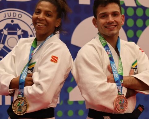 Rafaela Silva is two-time champion and Daniel Cargnin bronze at the Judo World Cup
