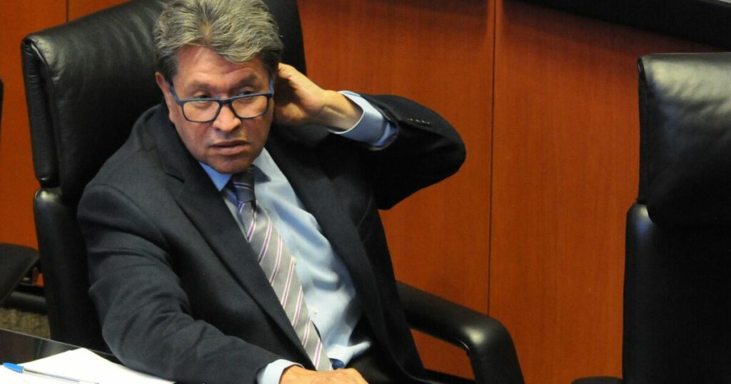 Ricardo Monreal accuses dirty war against him within Morena