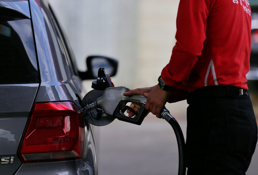 Rise in the price of gasoline: this is how drivers reacted in the regions