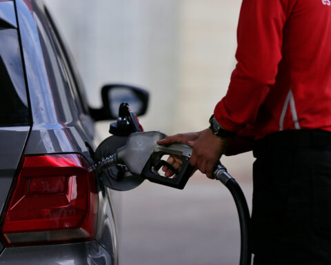 Rise in the price of gasoline: this is how drivers reacted in the regions
