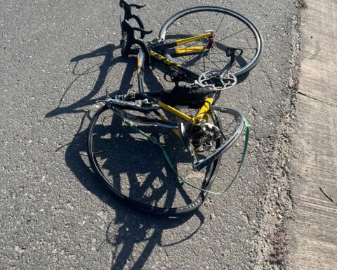 Road accidents in the Atlantic: Cyclist lost his life on the Vía al Mar