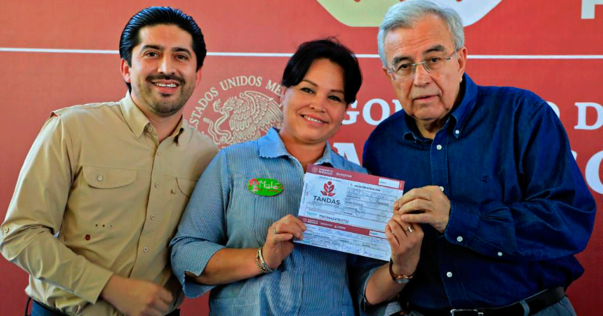 Rocha Moya heads delivery of resources from the Tandas Program for Well-being