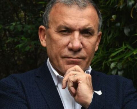 Roy Barreras, president of Congress, has cancer