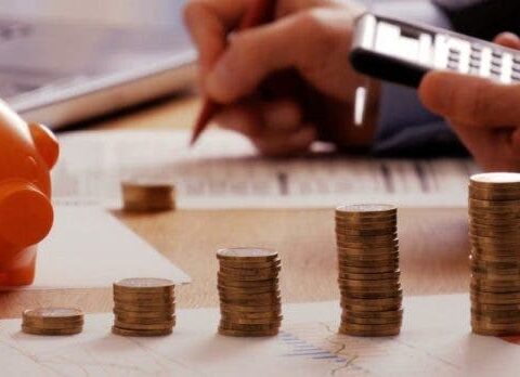 Ahorrantes adquieren productos a largo plazo