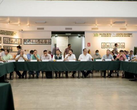 Society of Engineers determines to support the highway in the Güendá Urubó area, but complying with the environmental conditions