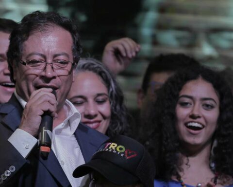 Sofía Petro inherited her mother's love for dancing: They record her stepping like a top