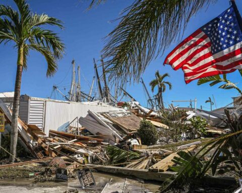 Some 770,000 people still without power in Florida after Hurricane Ian