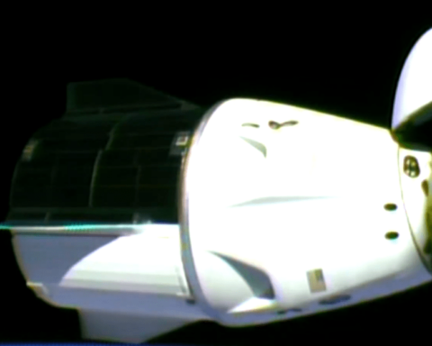 SpaceX capsule returns to earth with four astronauts from the International Space Station