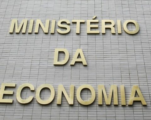 State-owned bullet train company, EPL is incorporated into Valec