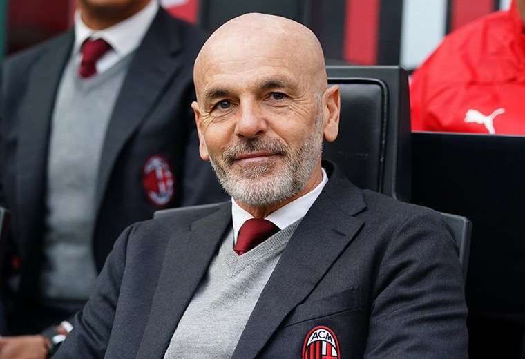 Stefano Pioli renews as coach of AC Milan until 2025
