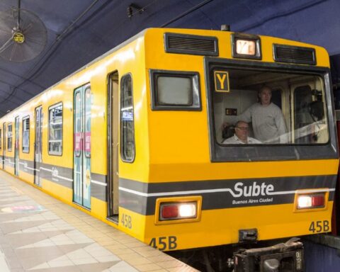 Subway workers will hold a protest this Wednesday at the Retiro station