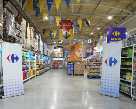 Supermarkets were fined for non-compliance with the Care Prices program