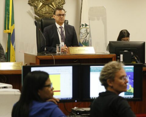 TRE-RJ randomly selected electronic voting machines that will be audited