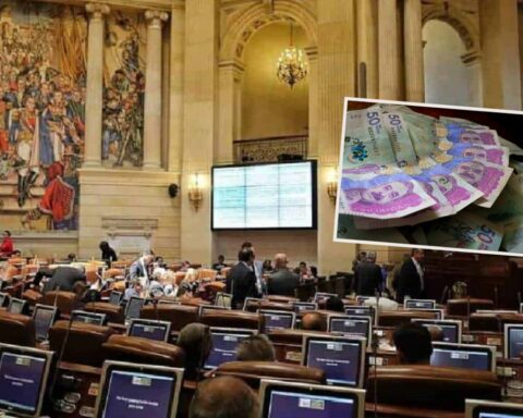 The Government filed a paper for the first debate on the tax reform