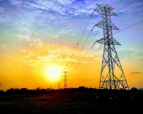 The Government's challenges in terms of electrical connectivity