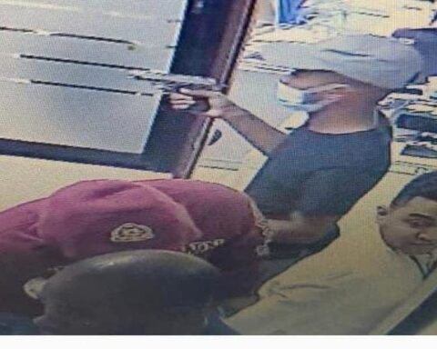 La Policía identifica a uno de los asaltantes de la Asociación Mocana