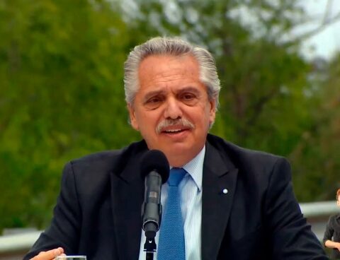 The President receives the head of the IAEA and leads an event in Hurlingham together with Massa