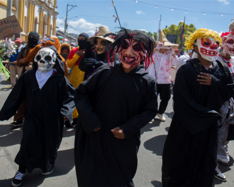 The Torovenado and the Agüizotes: festivities on the eve of the Day of the Dead in Nicaragua