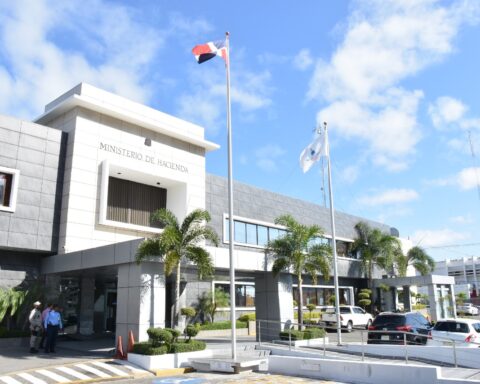 The Treasury extends the term for PHASE beneficiaries with special accounts to withdraw or transfer funds