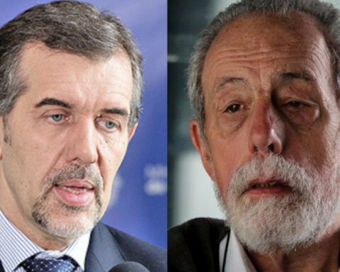 The former director of Health Fernández recalled the trajectory of the current director and Asqueta responds