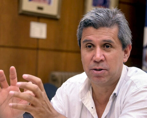 The government project that raises the retirement age and does not touch the Military Fund will be presented