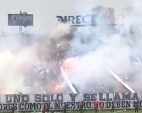 The impressive video of the collapse of a tribune with fans in the Monumental de Chile