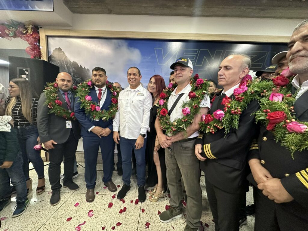 The last five Emtrasur crew members arrive in Venezuela