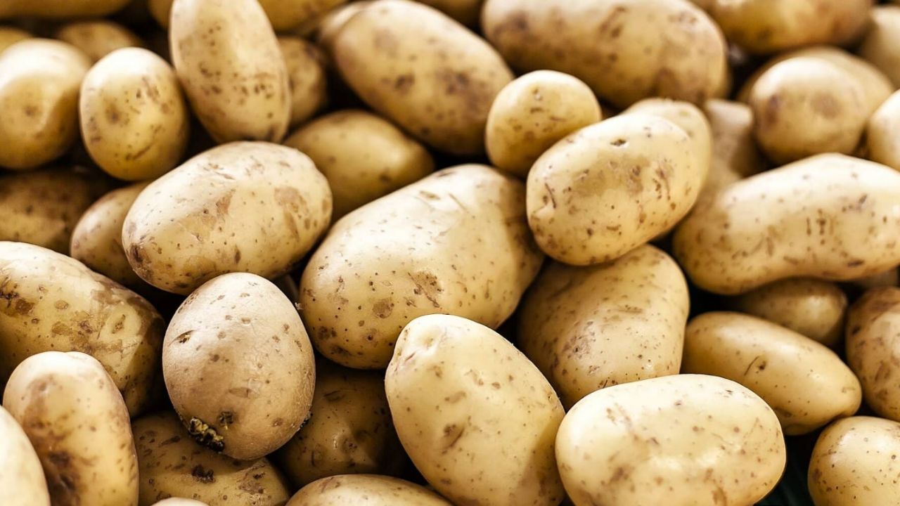 The potato increased its price up to 110% this month in the AMBA