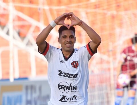 The relegated Patronato defeated Godoy Cruz in Mendoza