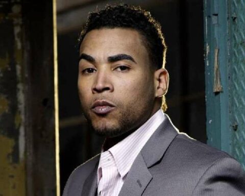 The string of concerts continues in Santa Cruz